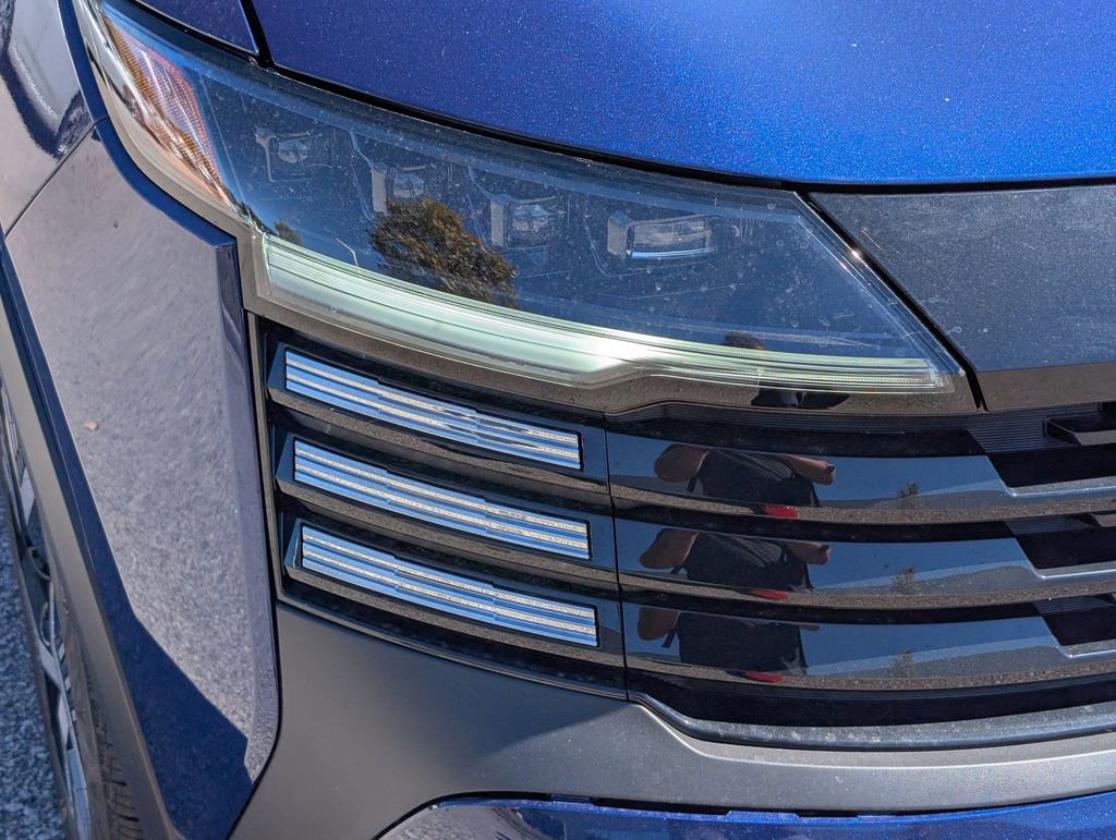 New 2026 Nissan Kicks SV image 9