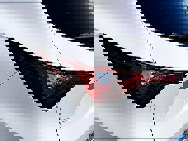 Used 2023 Acura MDX SH-AWD w/ Advance Package image 29