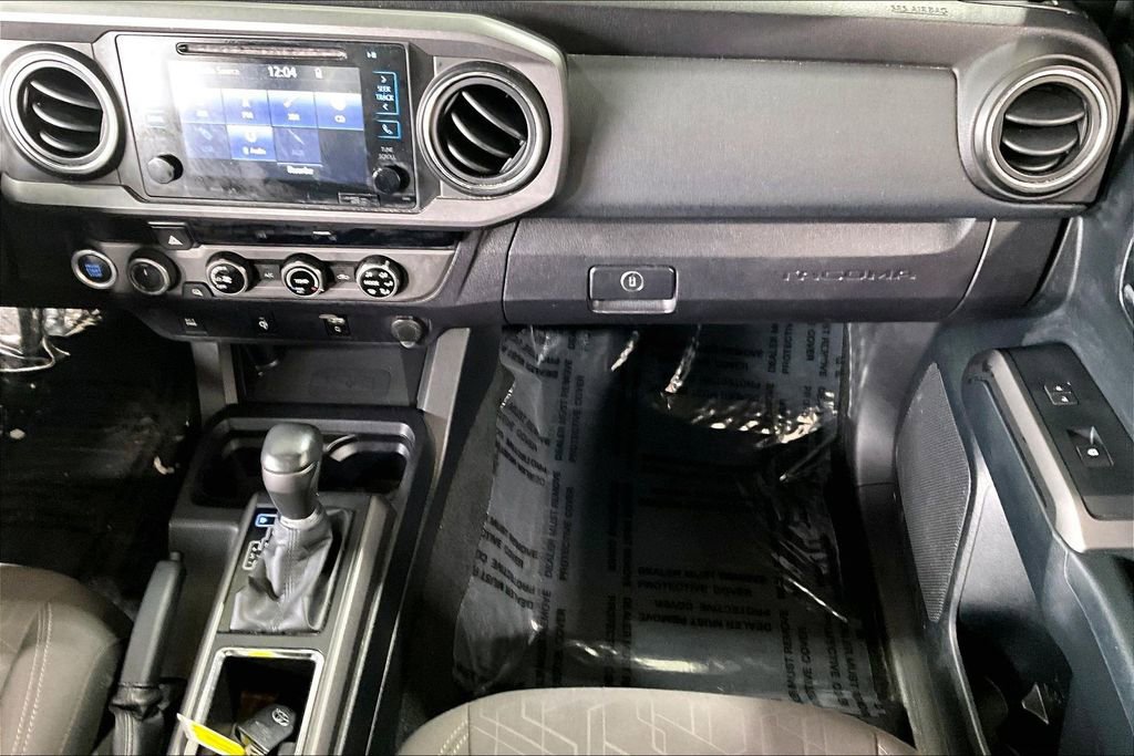Used 2016 Toyota Tacoma TRD Off-Road w/ Towing Package image 24