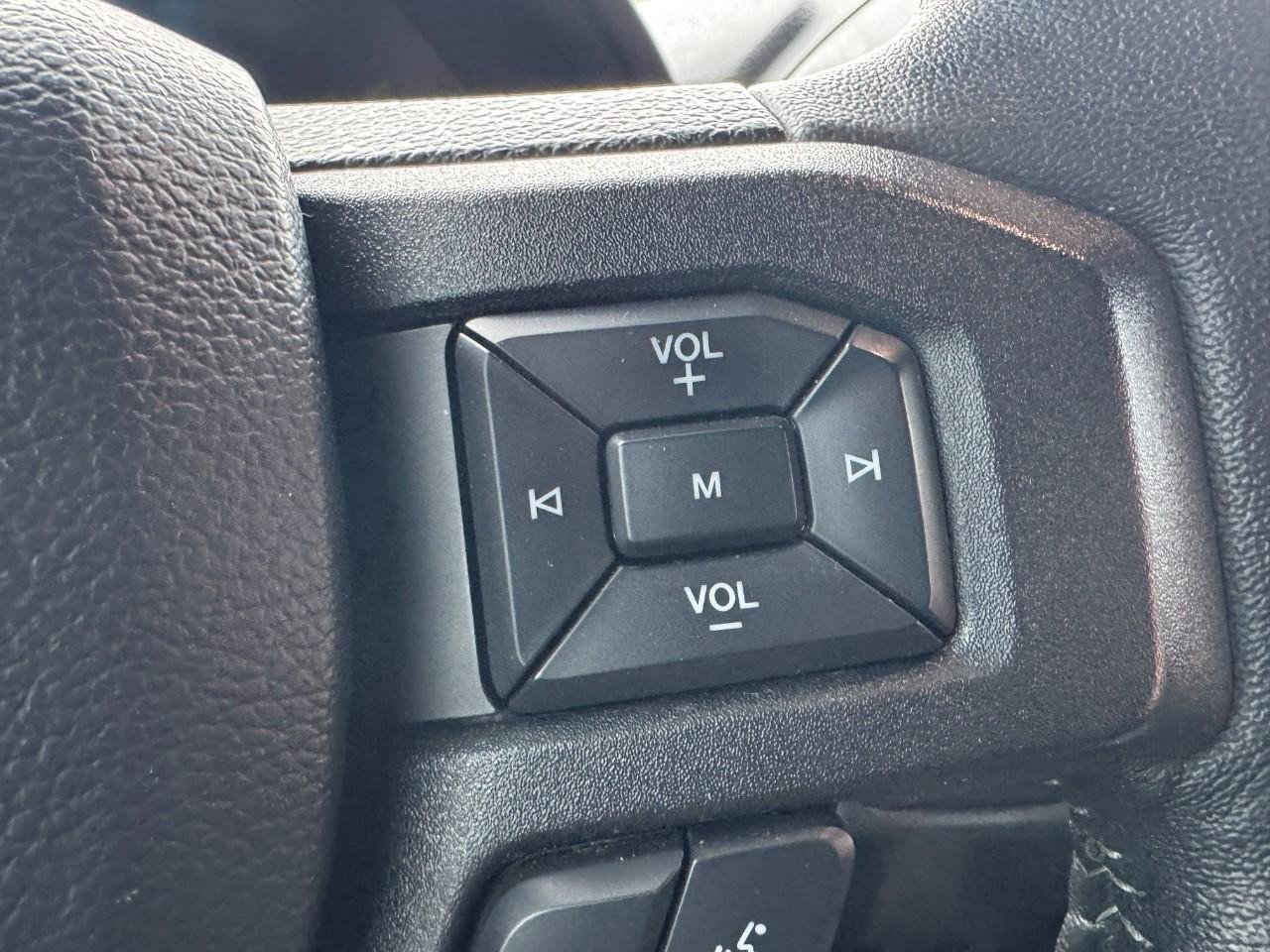 Used 2019 Ford F150 XLT w/ Equipment Group 302A Luxury image 17