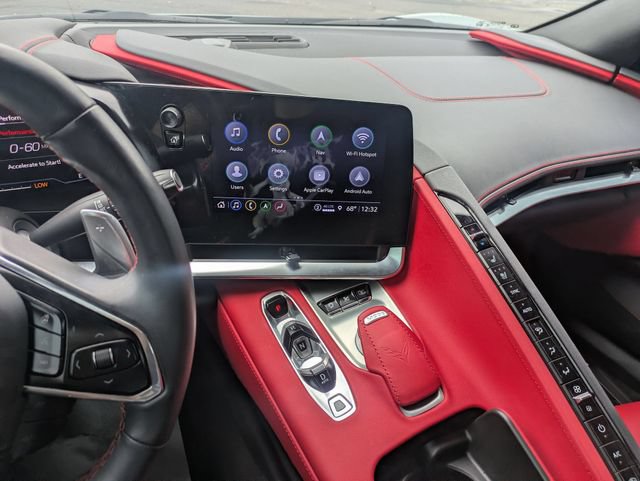 Used 2022 Chevrolet Corvette Stingray Preferred Cpe w/ Z51 Performance Package RWD image 18