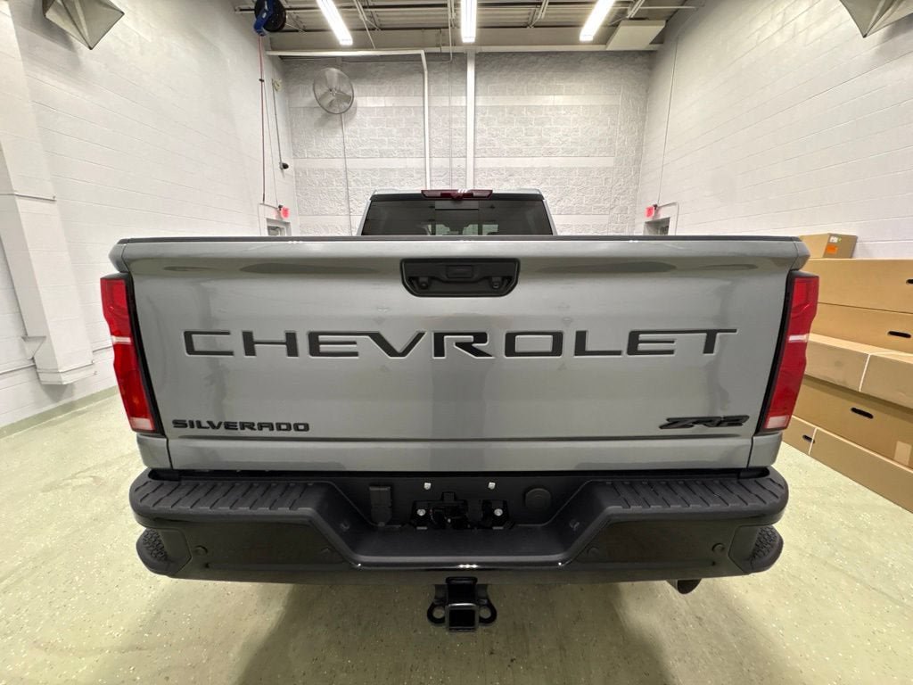 New 2026 Chevrolet Silverado 2500 ZR2 w/ LPO, Dark Essentials Package AWD/4WD image 5