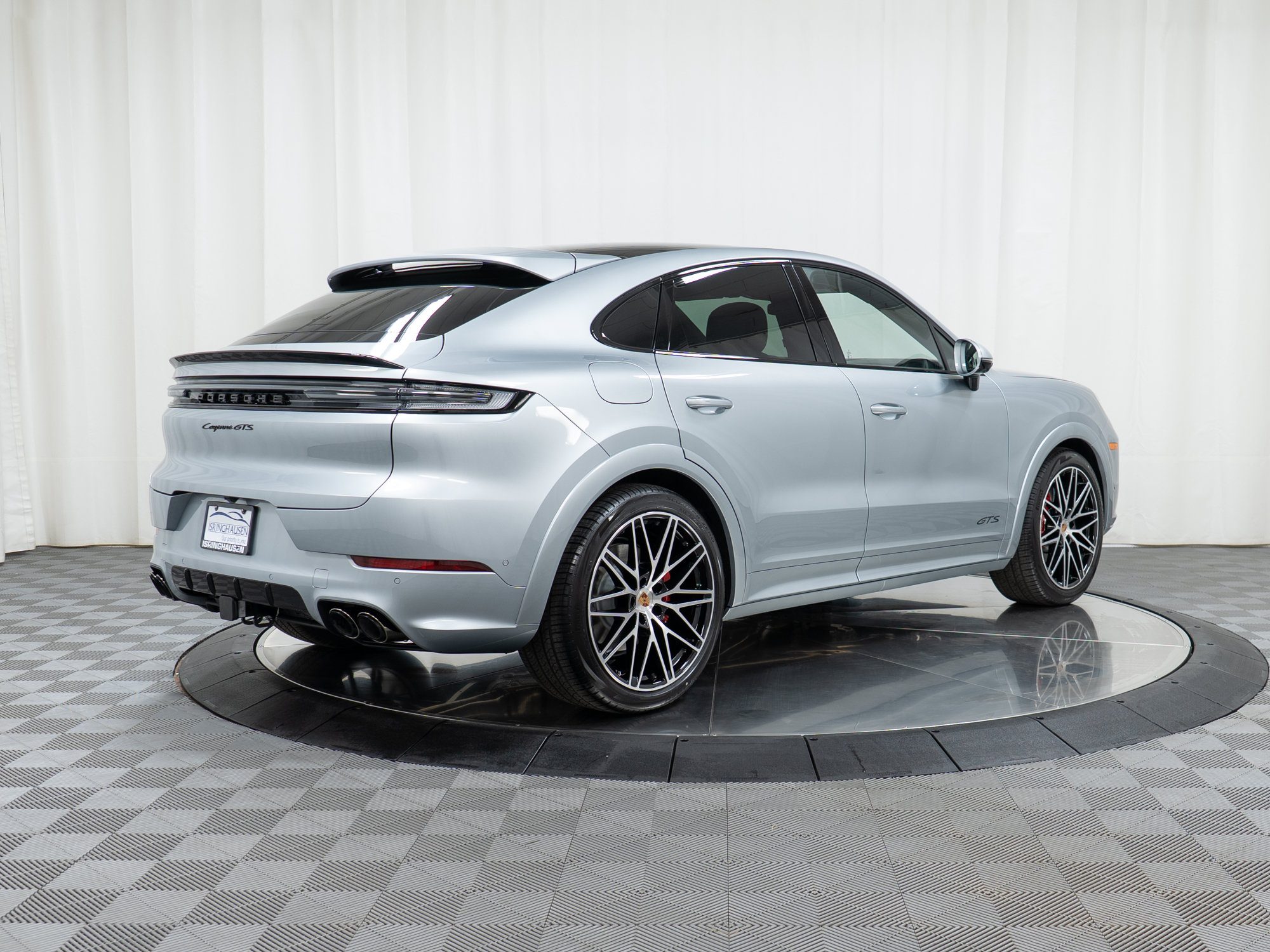New 2026 Porsche Cayenne GTS AWD/4WD image 7