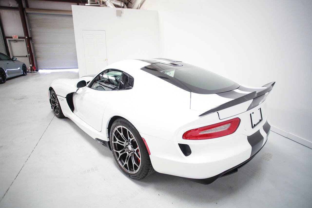 Used 2015 Dodge Viper w/ Quick Order Package 22J GT image 18