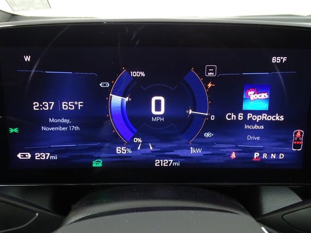 Used 2025 Chevrolet Equinox EV LT image 31