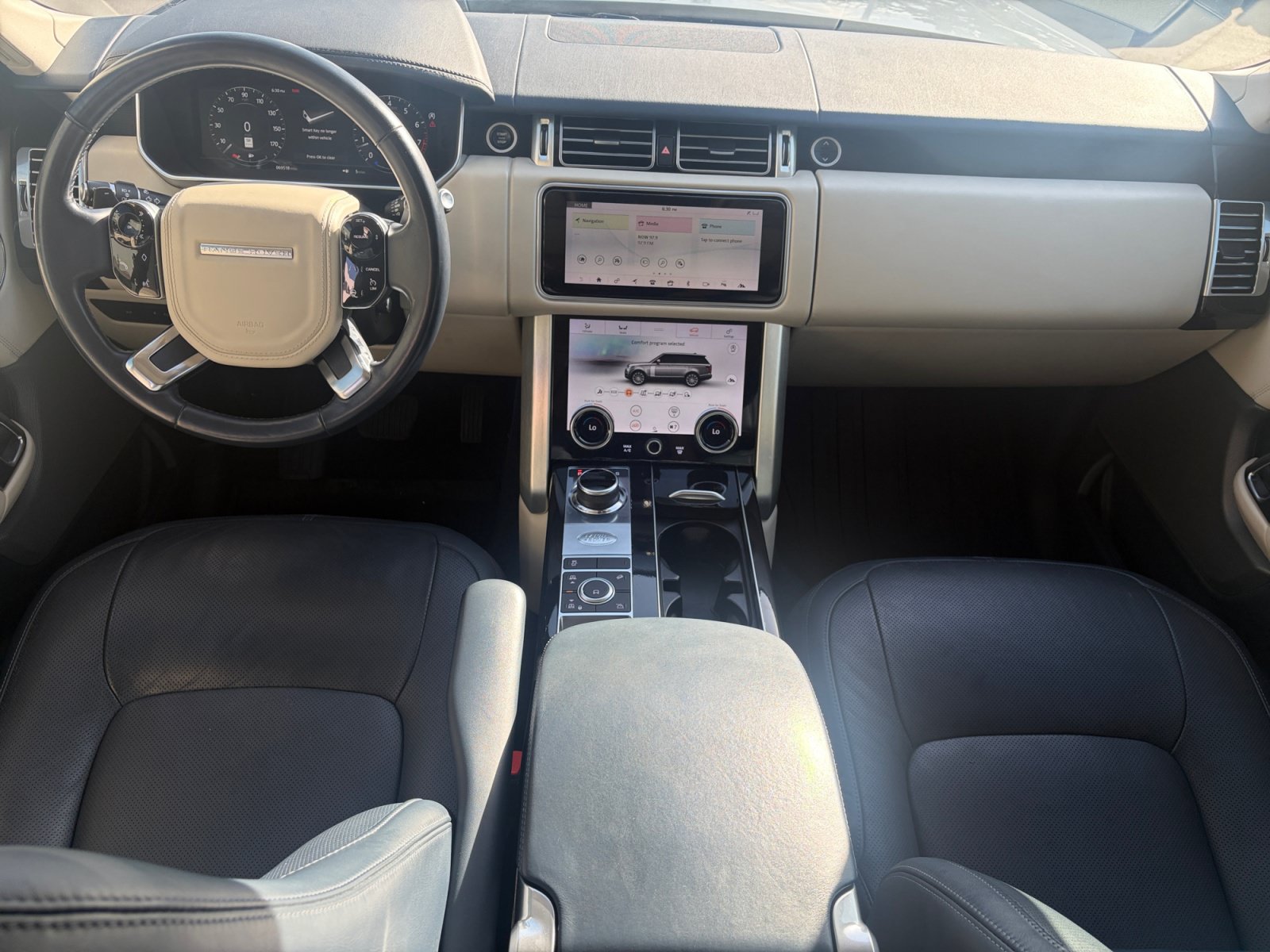Used 2019 Land Rover Range Rover Supercharged AWD/4WD image 17