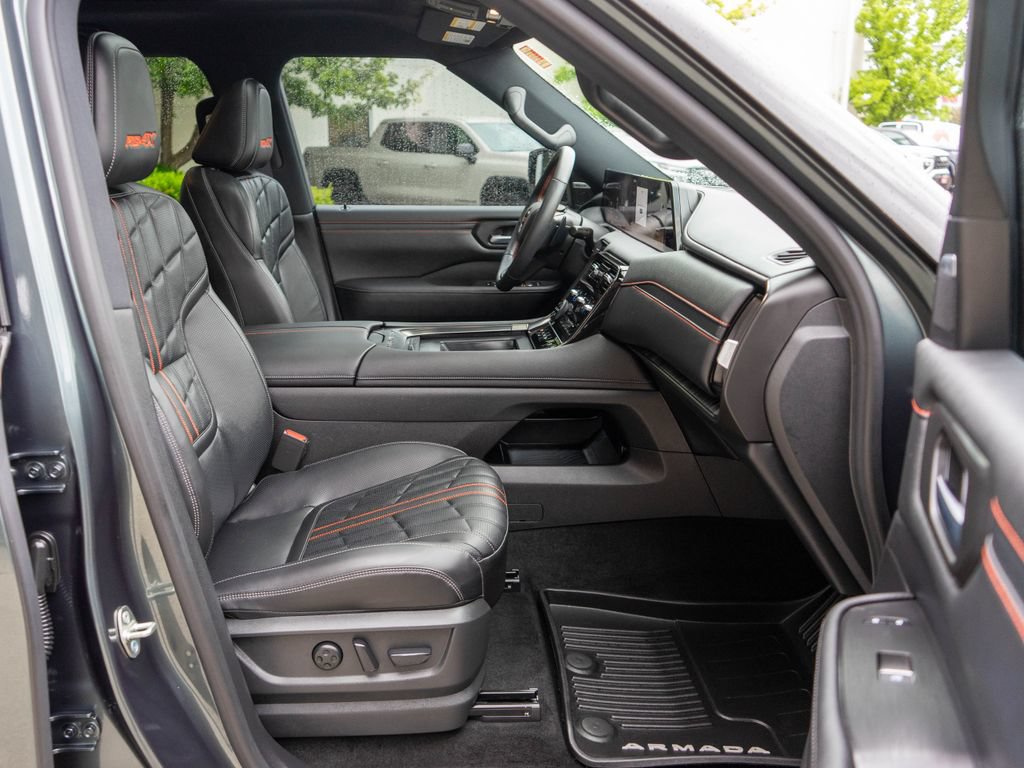 Used 2026 Nissan Armada PRO-4X AWD/4WD image 10
