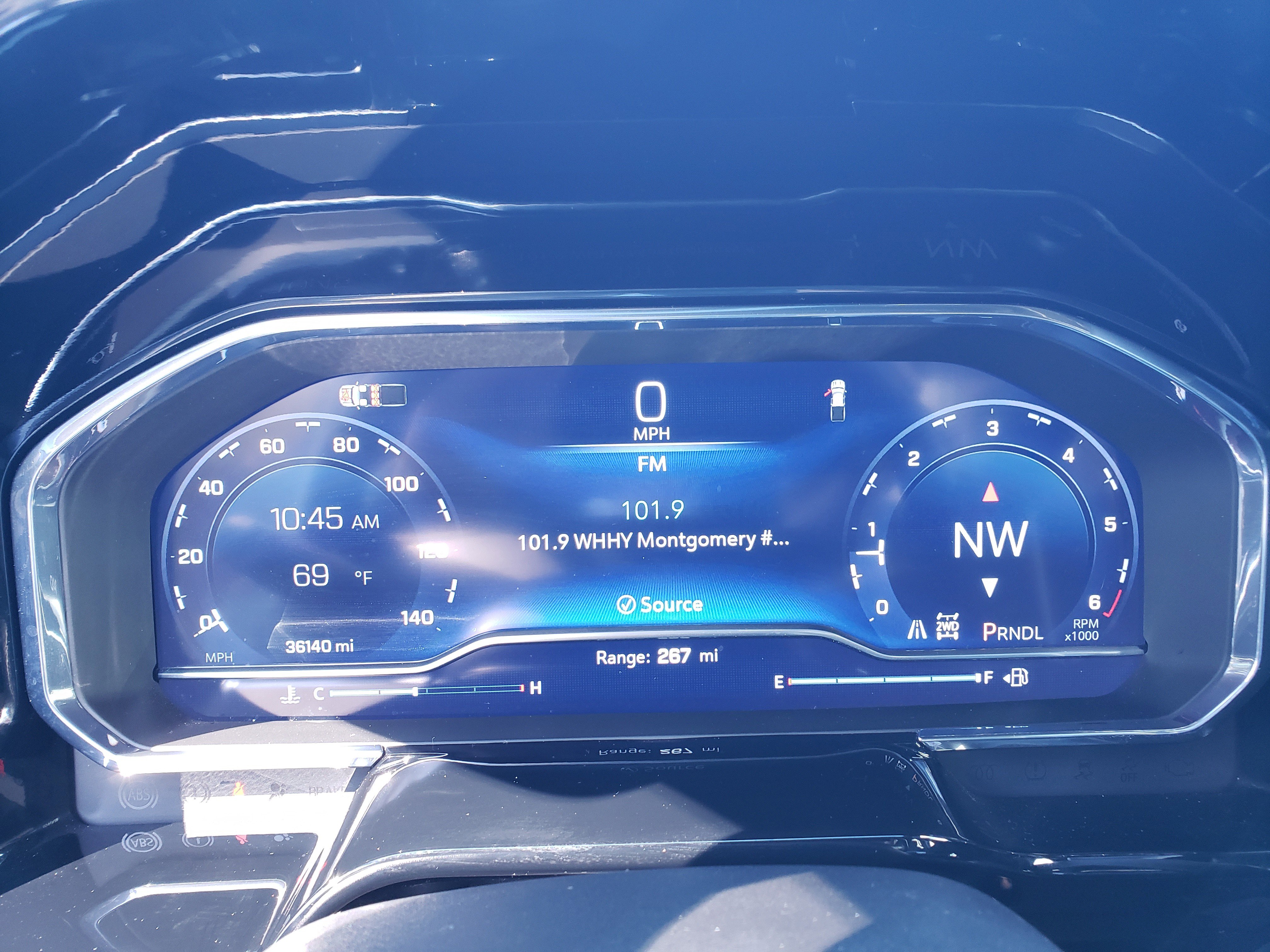 Used 2024 Chevrolet Silverado 1500 LT image 17