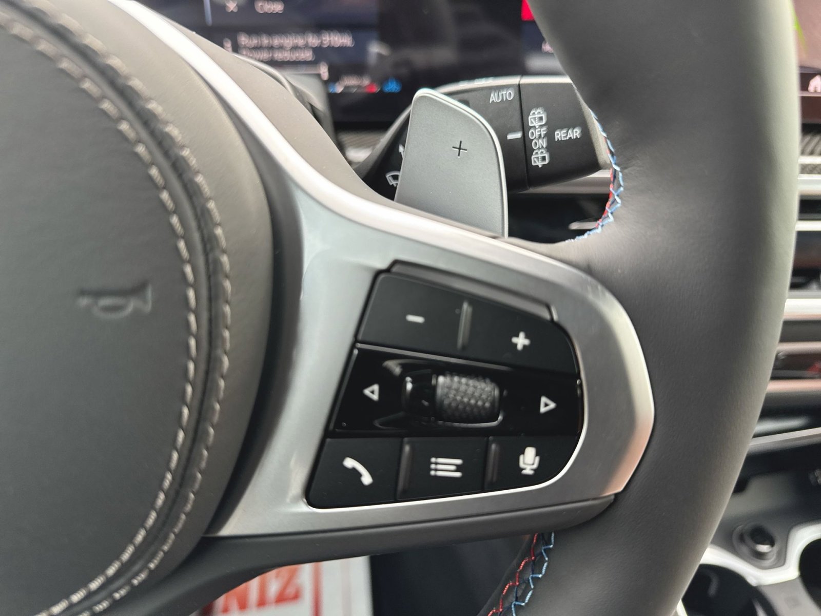 New 2026 BMW X7 M60i image 17