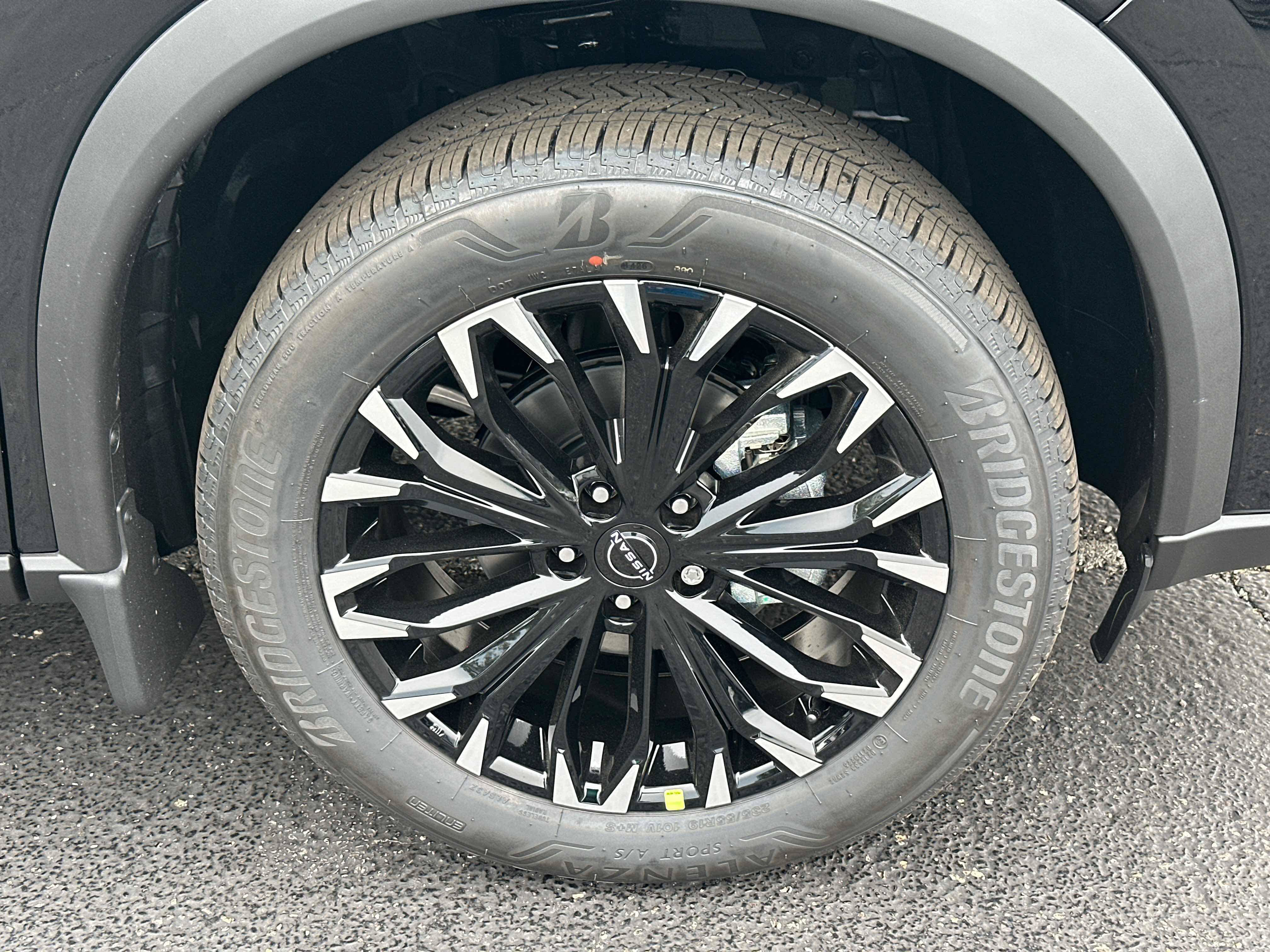 New 2026 Nissan Rogue Dark Armor AWD/4WD image 8