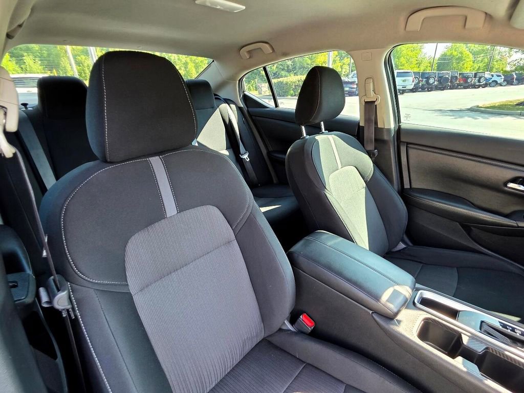 Used 2023 Nissan Sentra SV w/ Trunk Package image 42