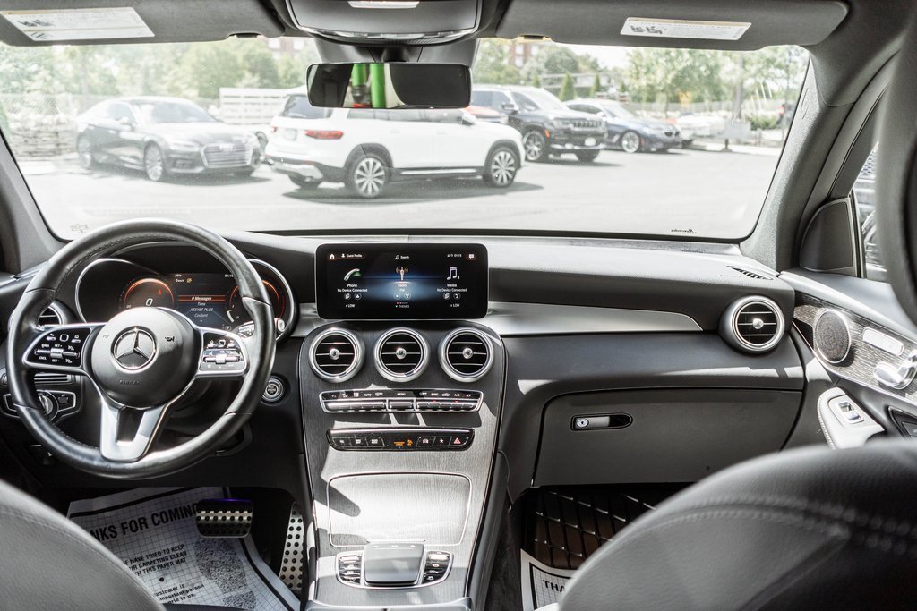 Used 2022 Mercedes-Benz GLC 300 4MATIC image 7
