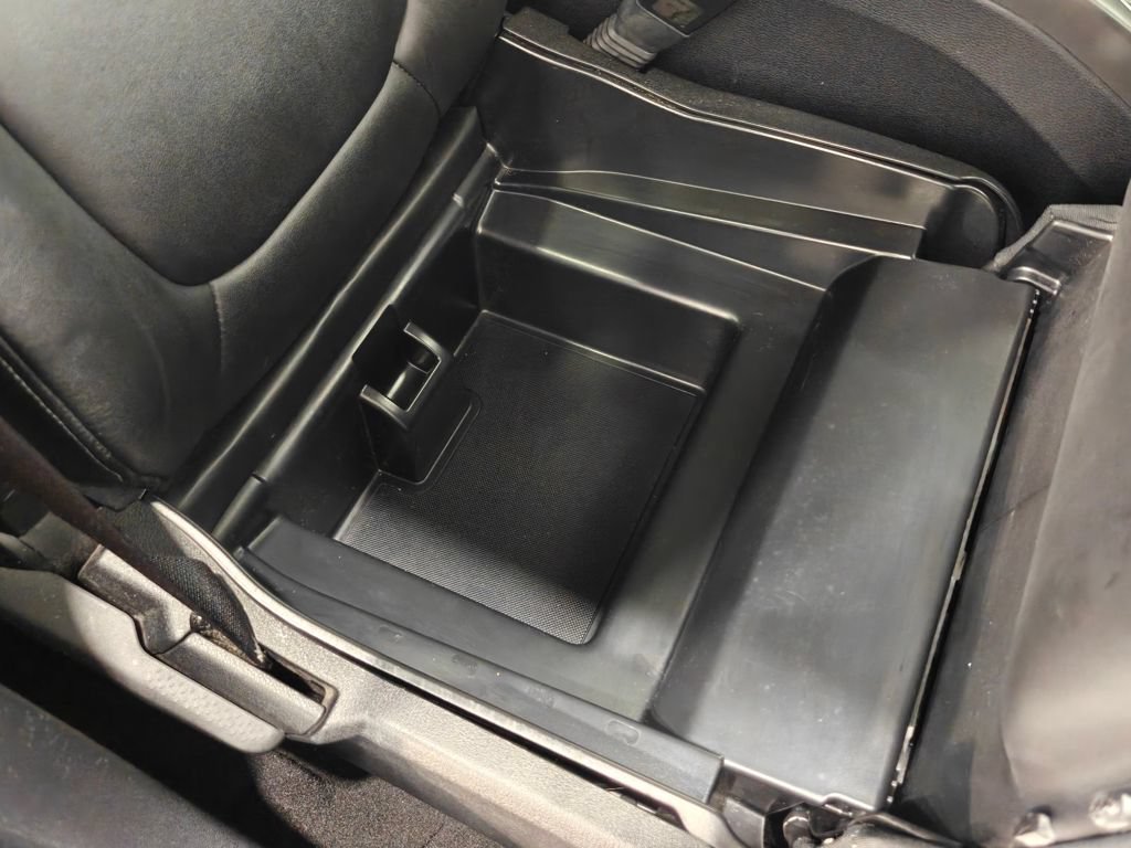 Used 2013 Dodge Journey Crew w/ Driver Convenience Group FWD image 20