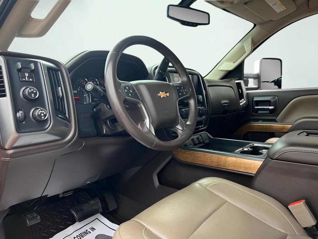 Used 2016 Chevrolet Silverado 2500 LTZ w/ Duramax Plus Package image 2