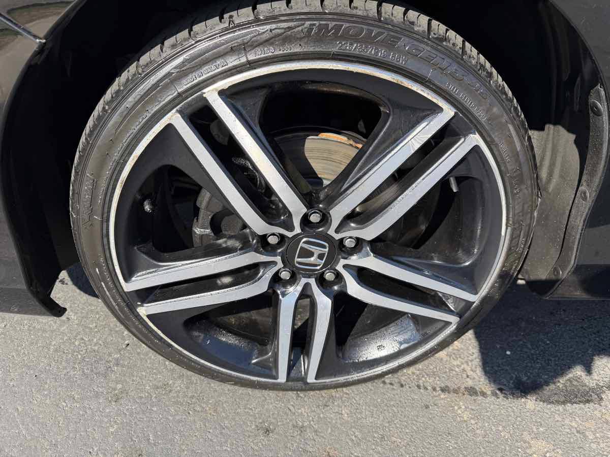 Used 2015 Honda Accord EX image 9