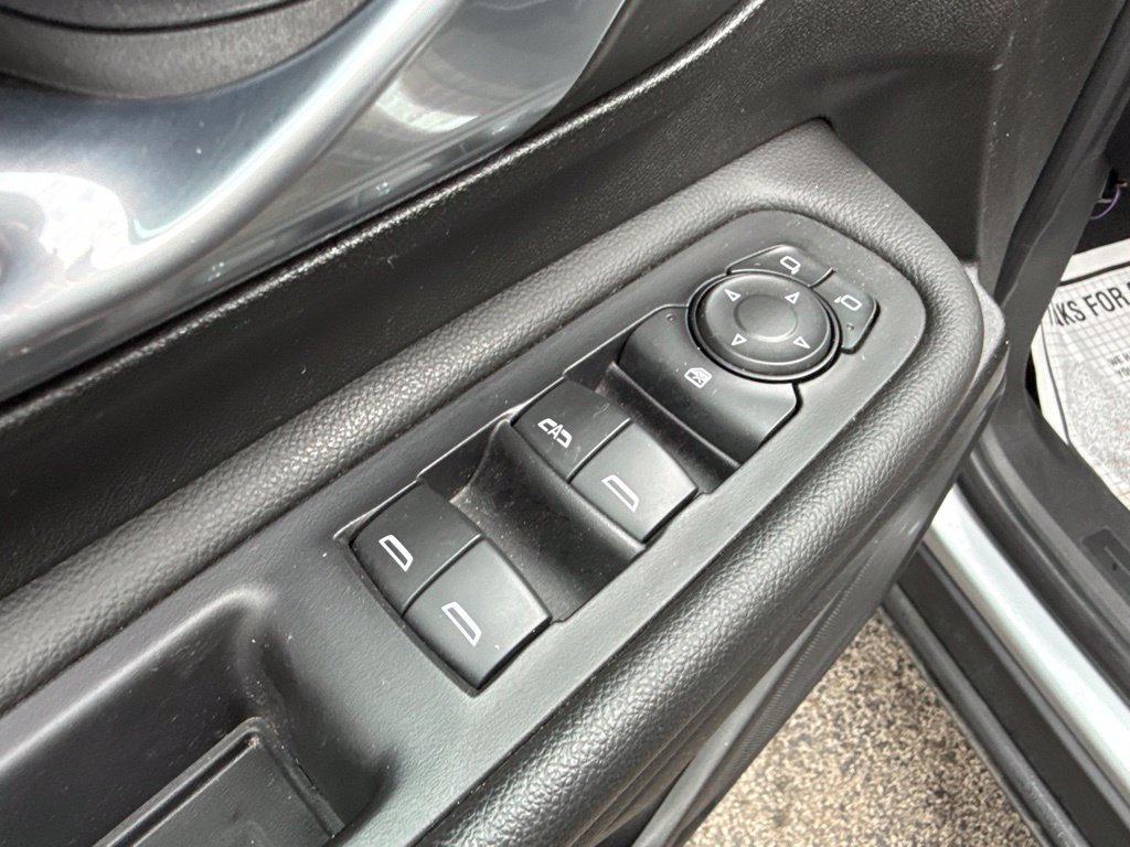 Used 2023 GMC Terrain SLE w/ Driver Convenience Package AWD/4WD image 20