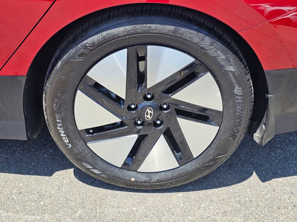 Certified 2023 Hyundai Ioniq 6 SEL RWD image 8