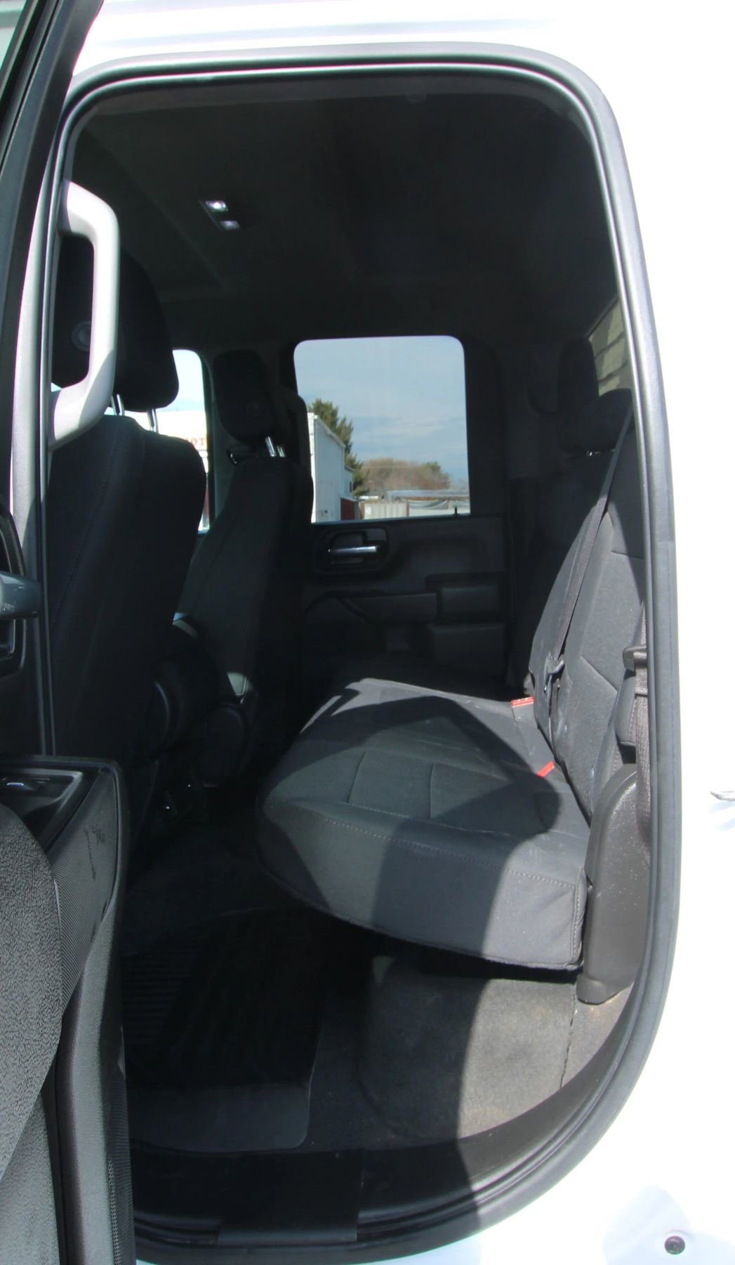 Used 2023 Chevrolet Silverado 2500 Custom w/ Custom Convenience Package image 11