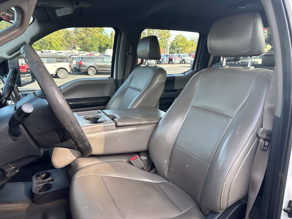 Used 2017 Ford F250 XL w/ Power Equipment Group AWD/4WD image 6