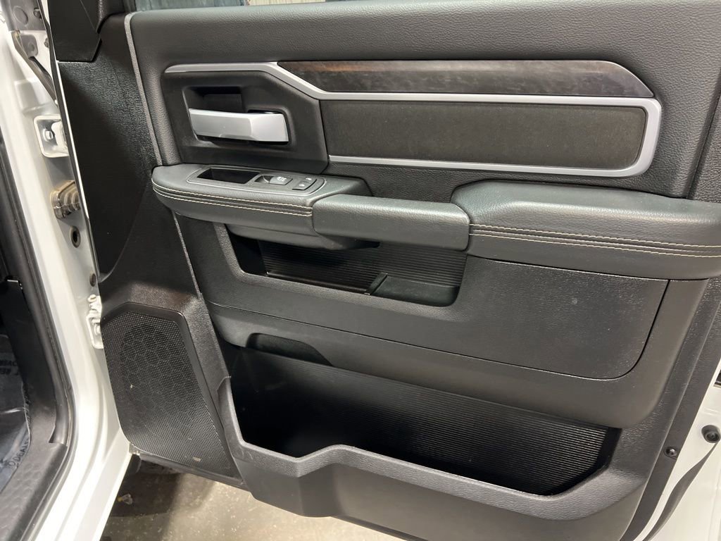 Used 2024 RAM 3500 SLT w/ Quick Order Package 2YG SLT image 12