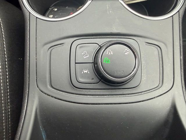 Used 2024 GMC Terrain SLE image 14