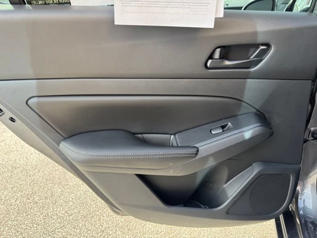 Used 2024 Nissan Altima 2.5 SV w/ SV Premium Package FWD image 12