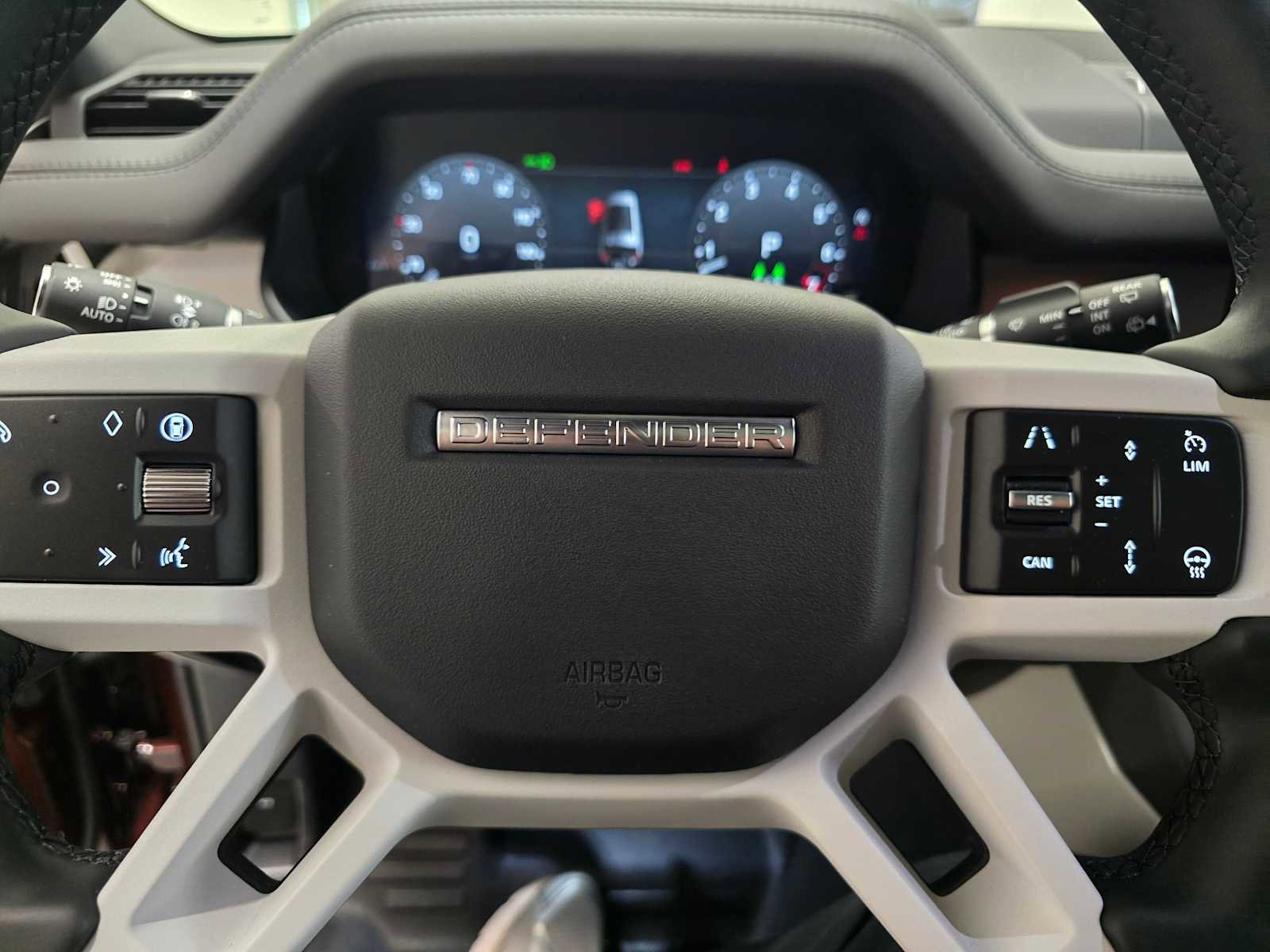 New 2026 Land Rover Defender 130 X-Dynamic SE image 24