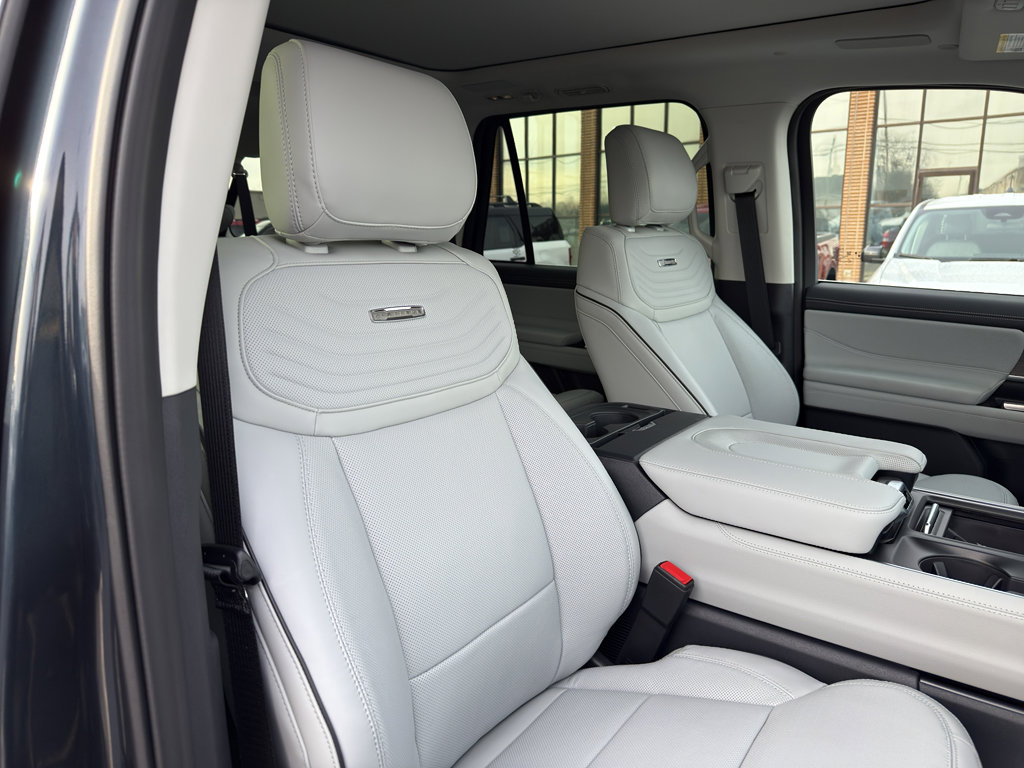 New 2025 Ford Expedition Max Platinum w/ Platinum Ultimate Package image 33