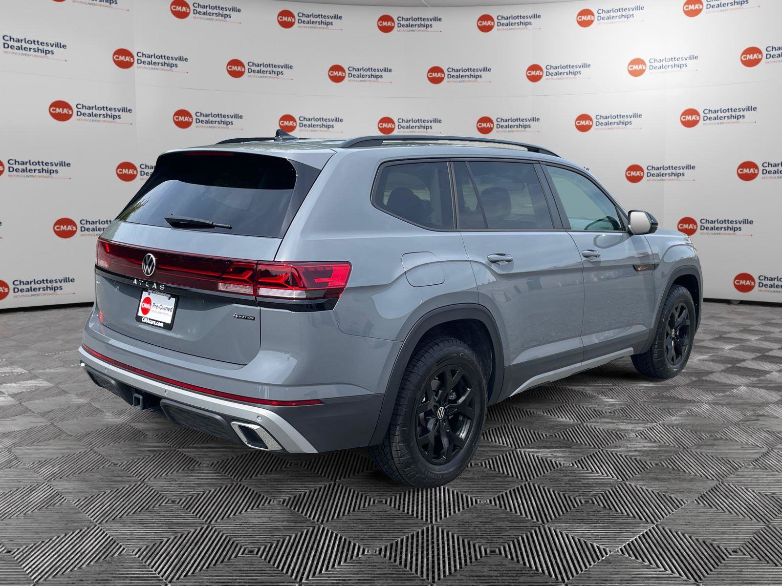 Used 2026 Volkswagen Atlas Peak Edition AWD/4WD image 5