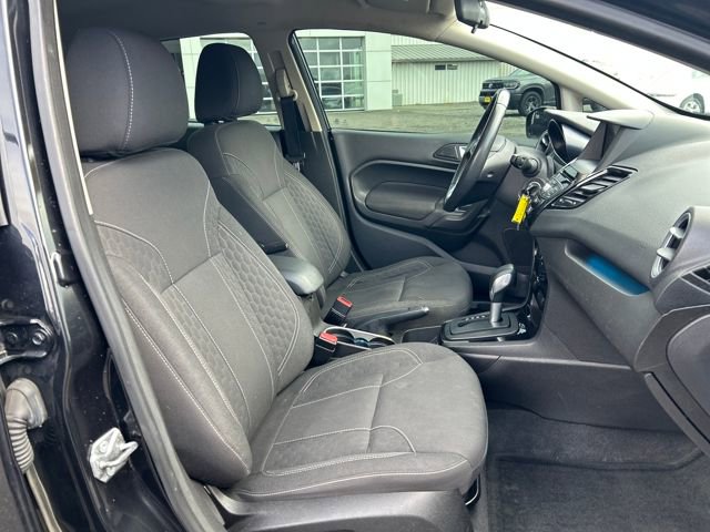 Used 2015 Ford Fiesta SE w/ Equipment Group 201A image 10