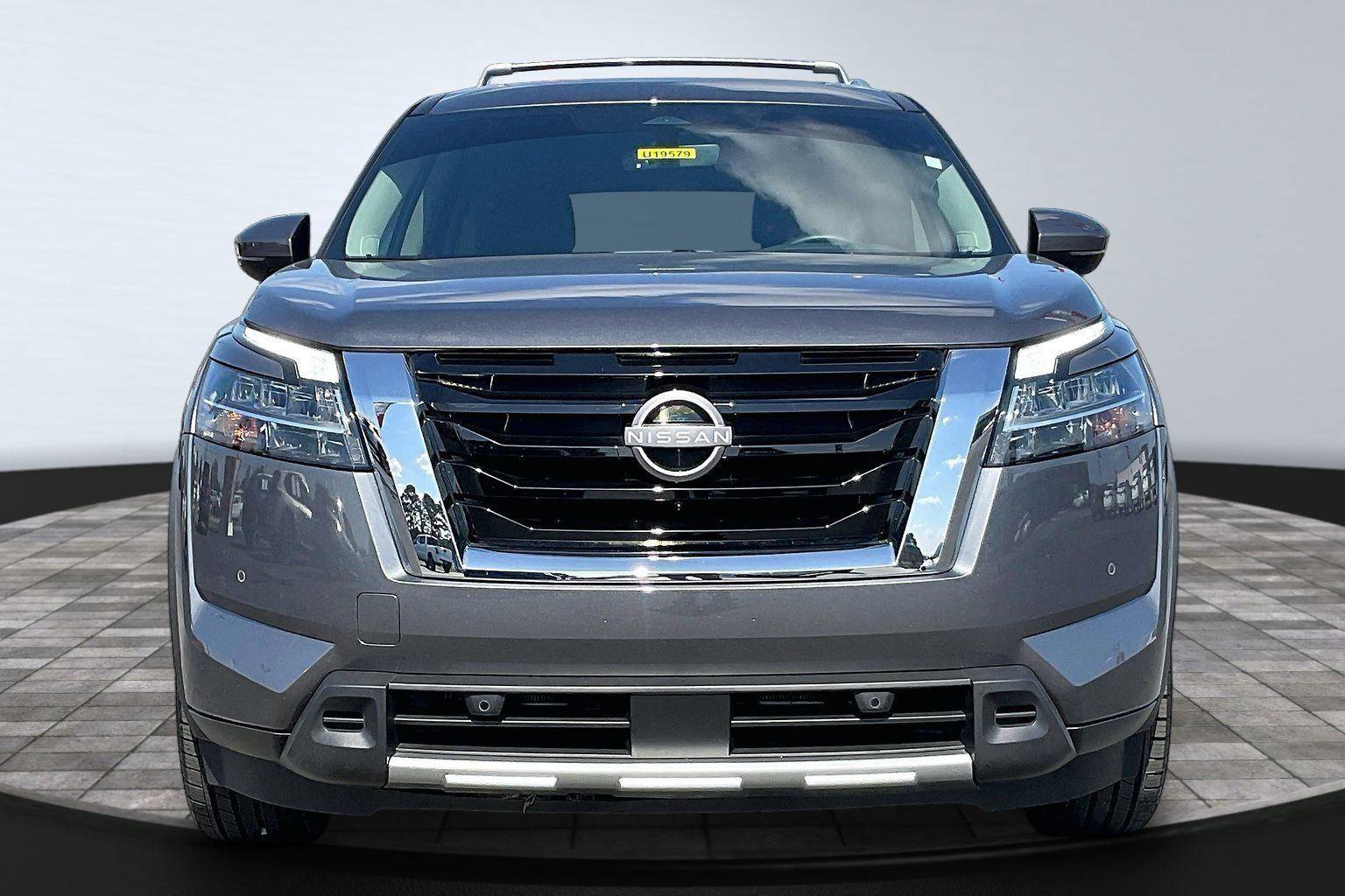 Certified 2024 Nissan Pathfinder SL w/ SL Premium Package image 4