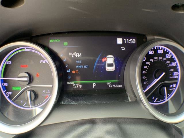 Used 2022 Toyota Camry XLE image 15