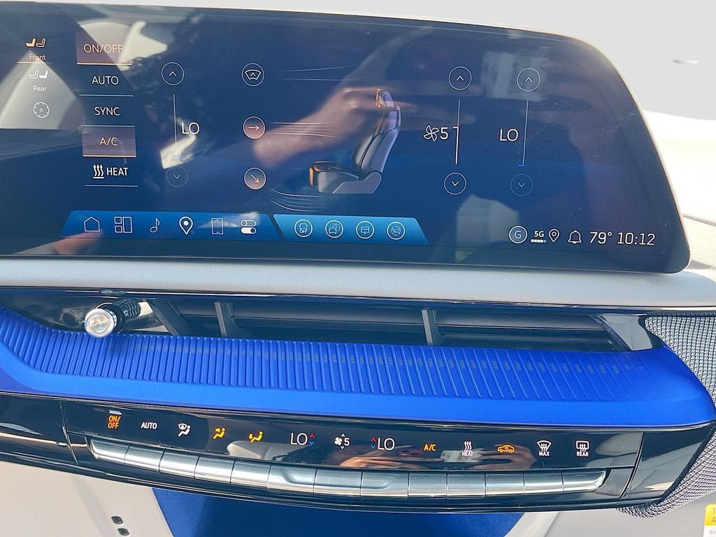 New 2027 Cadillac Optiq Luxury RWD image 25