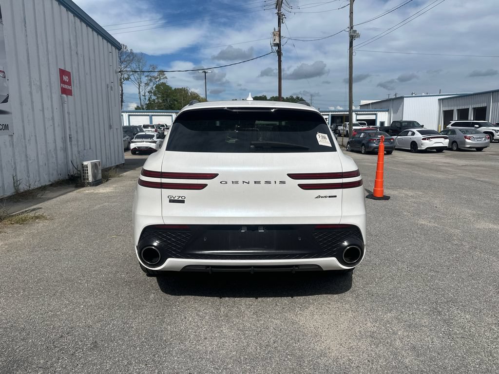 Used 2023 Genesis GV70 3.5T Sport w/ Sport Prestige Package AWD/4WD image 7