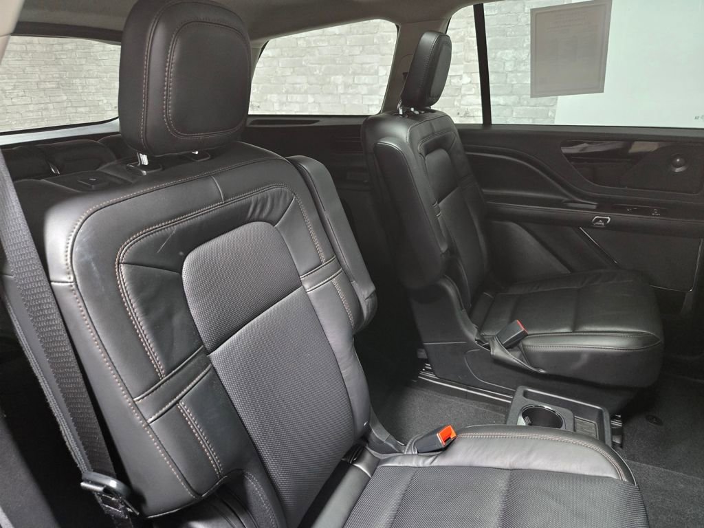 Used 2022 Lincoln Aviator Reserve w/ Equipment Group 201A image 55