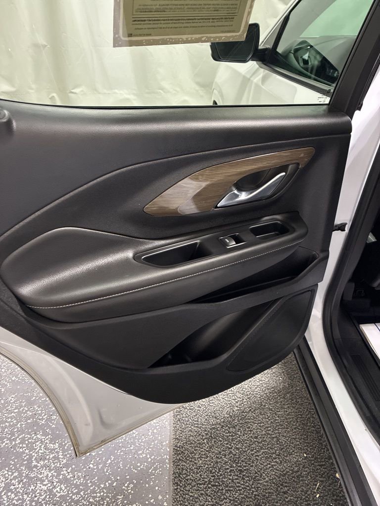 Used 2023 GMC Terrain Denali w/ Denali Premium Package image 26