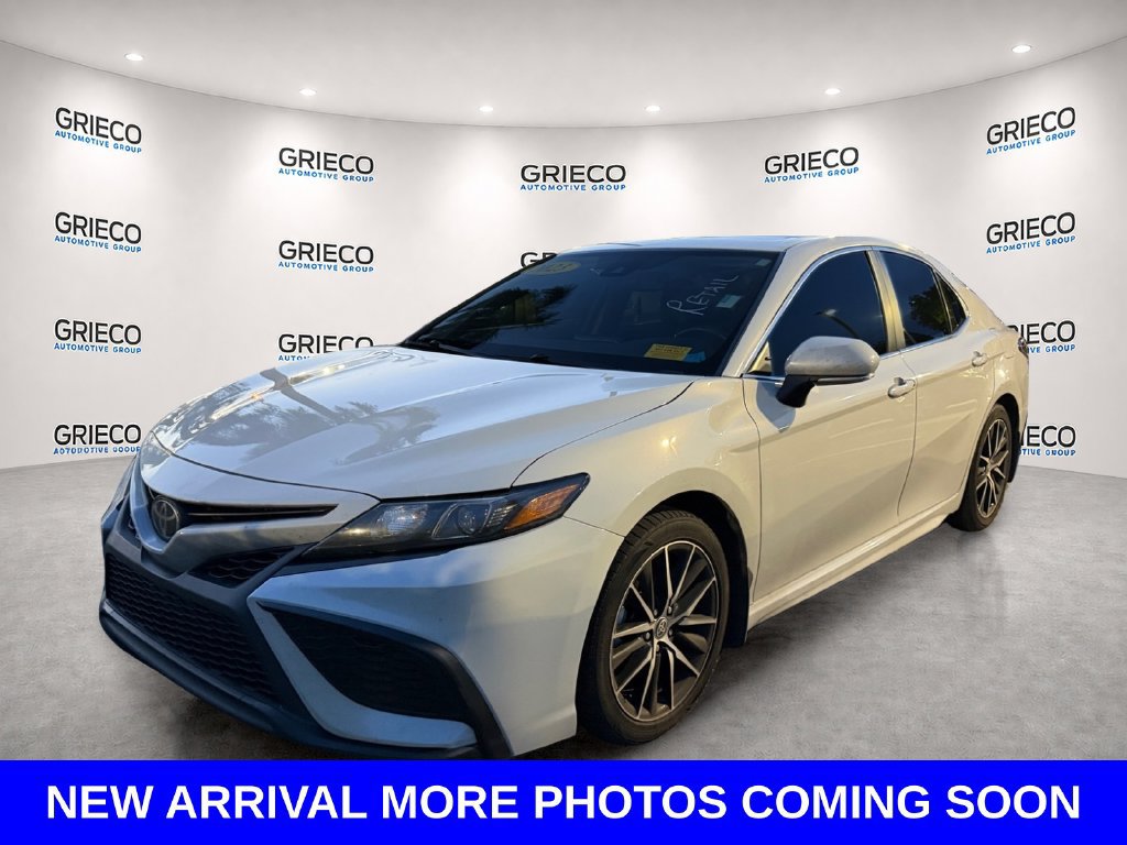 Used 2023 Toyota Camry SE w/ Convenience Package