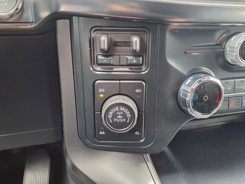 New 2025 Ford F150 Lariat w/ Equipment Group 501A Mid image 9