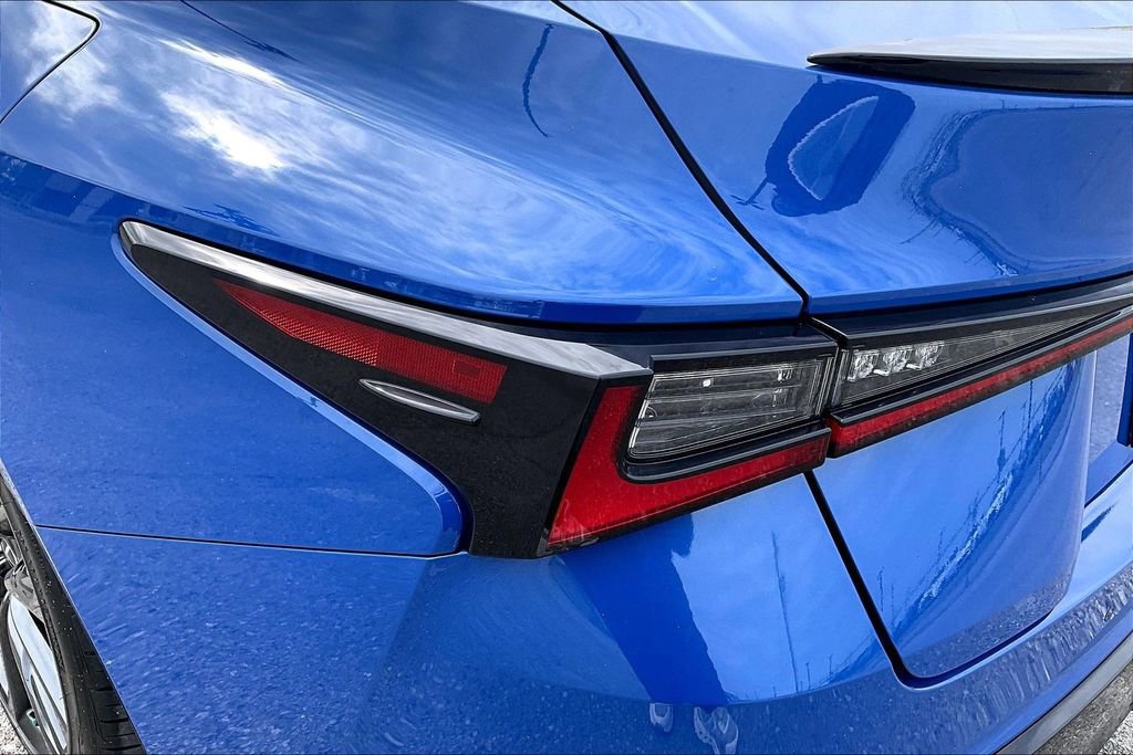 Used 2022 Lexus IS 350 F Sport w/ Accessory Package image 40