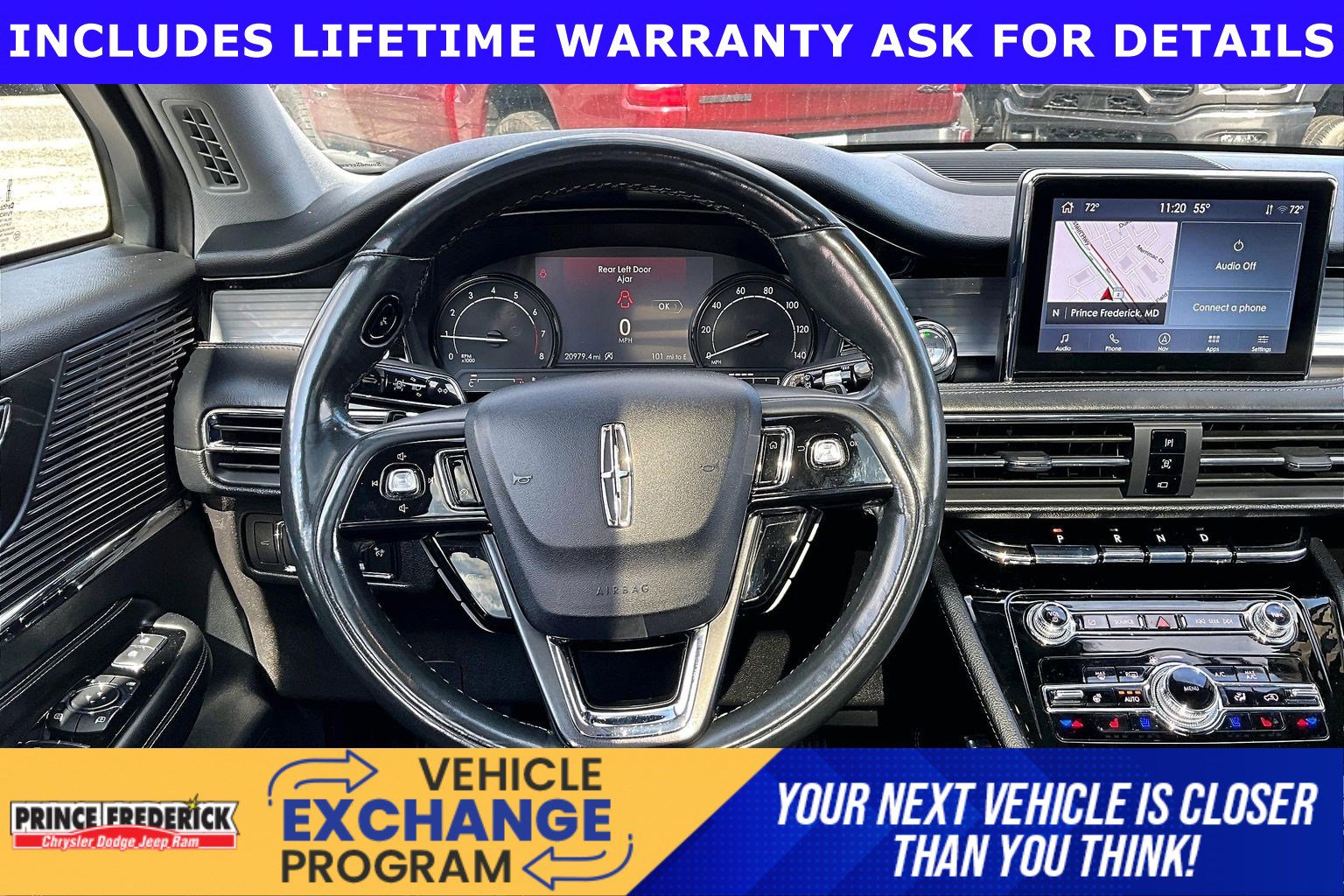 Used 2022 Lincoln Corsair AWD w/ Premium Package image 5