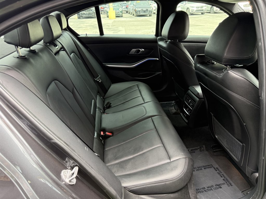 Used 2022 BMW 330i Sedan w/ Premium Package RWD image 14