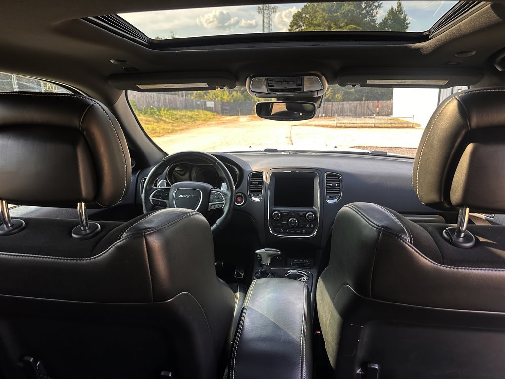 Used 2018 Dodge Durango SRT w/ Technology Group AWD/4WD image 10