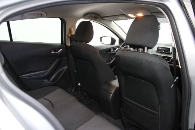 Used 2014 MAZDA MAZDA3 i Sport FWD image 21