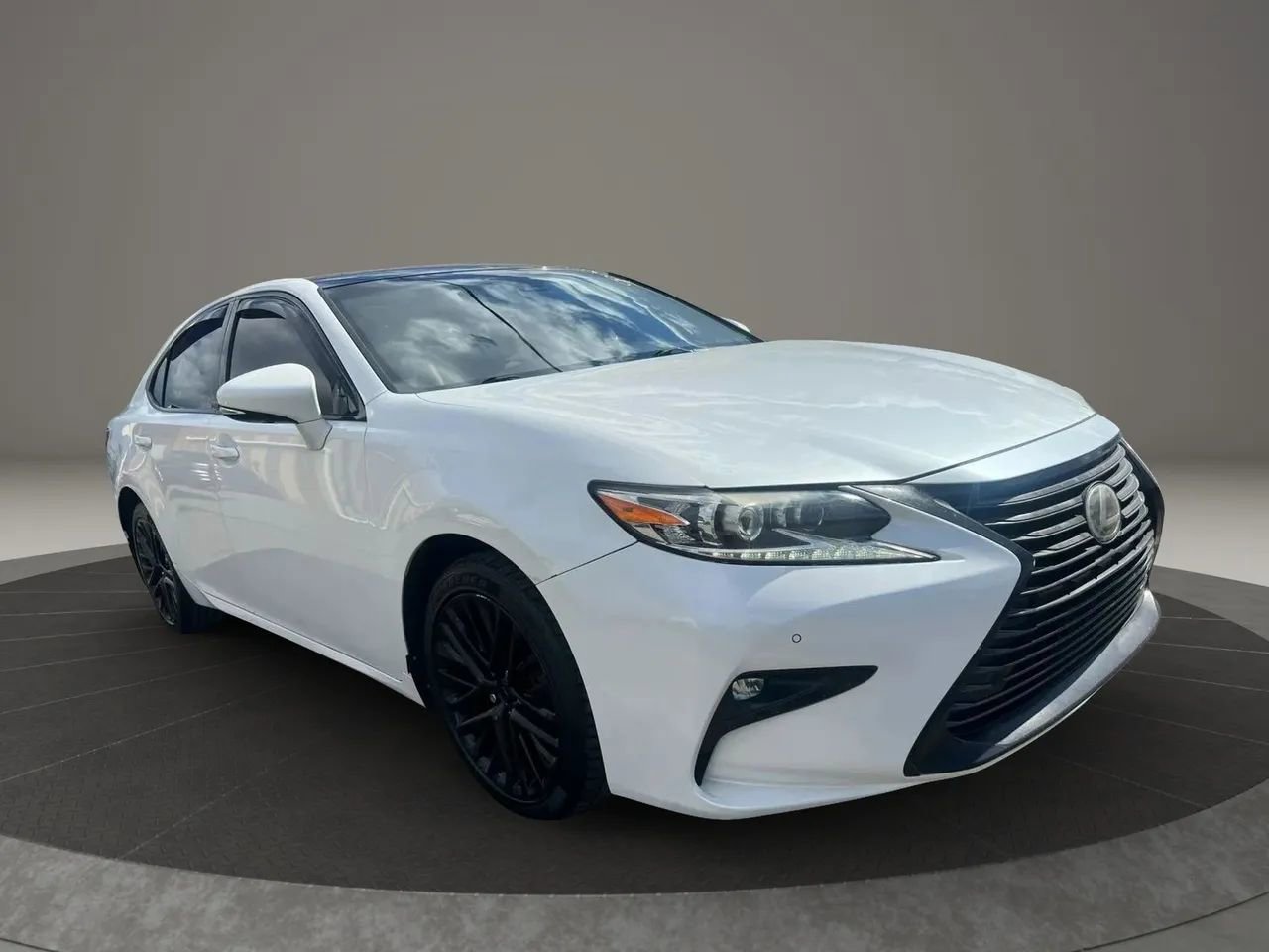 Used 2016 Lexus ES 350 FWD image 3