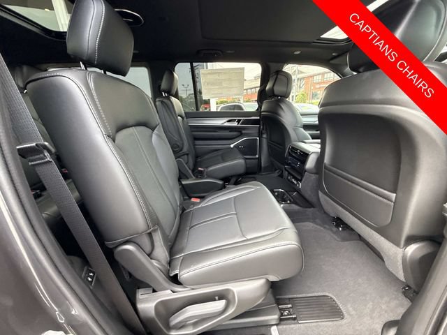 New 2026 Jeep Grand Wagoneer 4WD w/ Premium Group I image 37