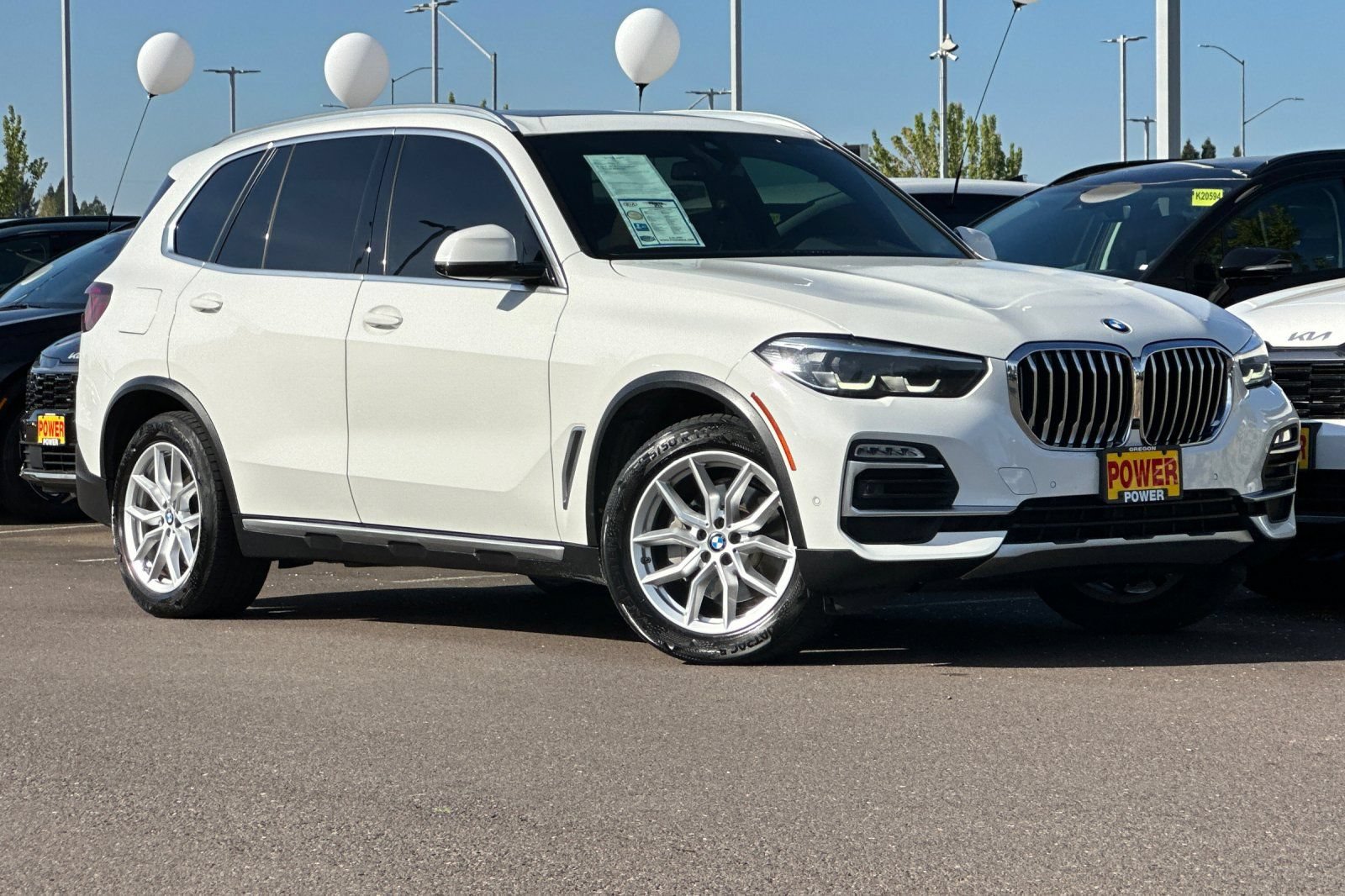 Used 2021 BMW X5 xDrive40i w/ Convenience Package AWD/4WD image 2