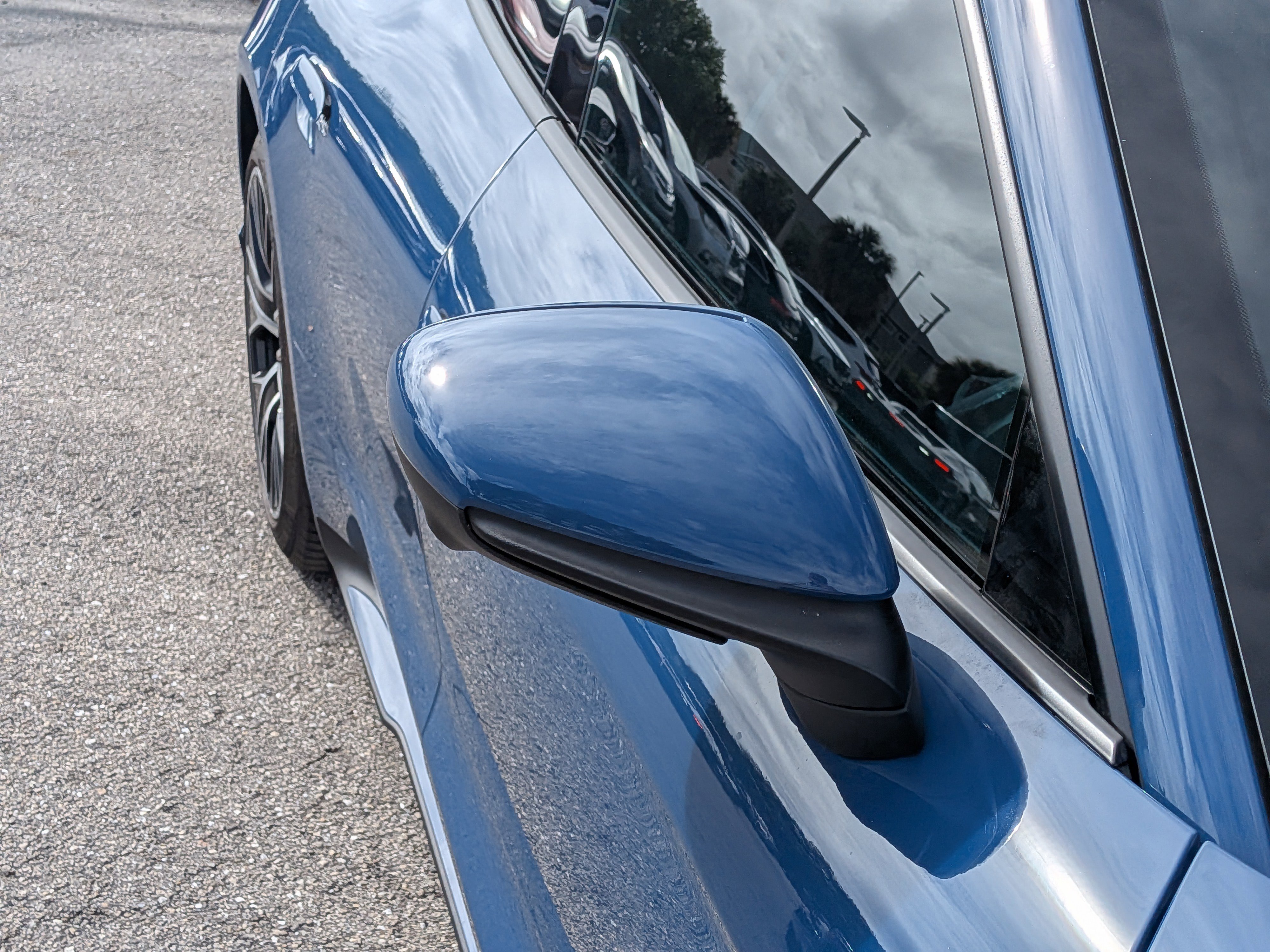 Used 2023 Porsche Taycan image 12