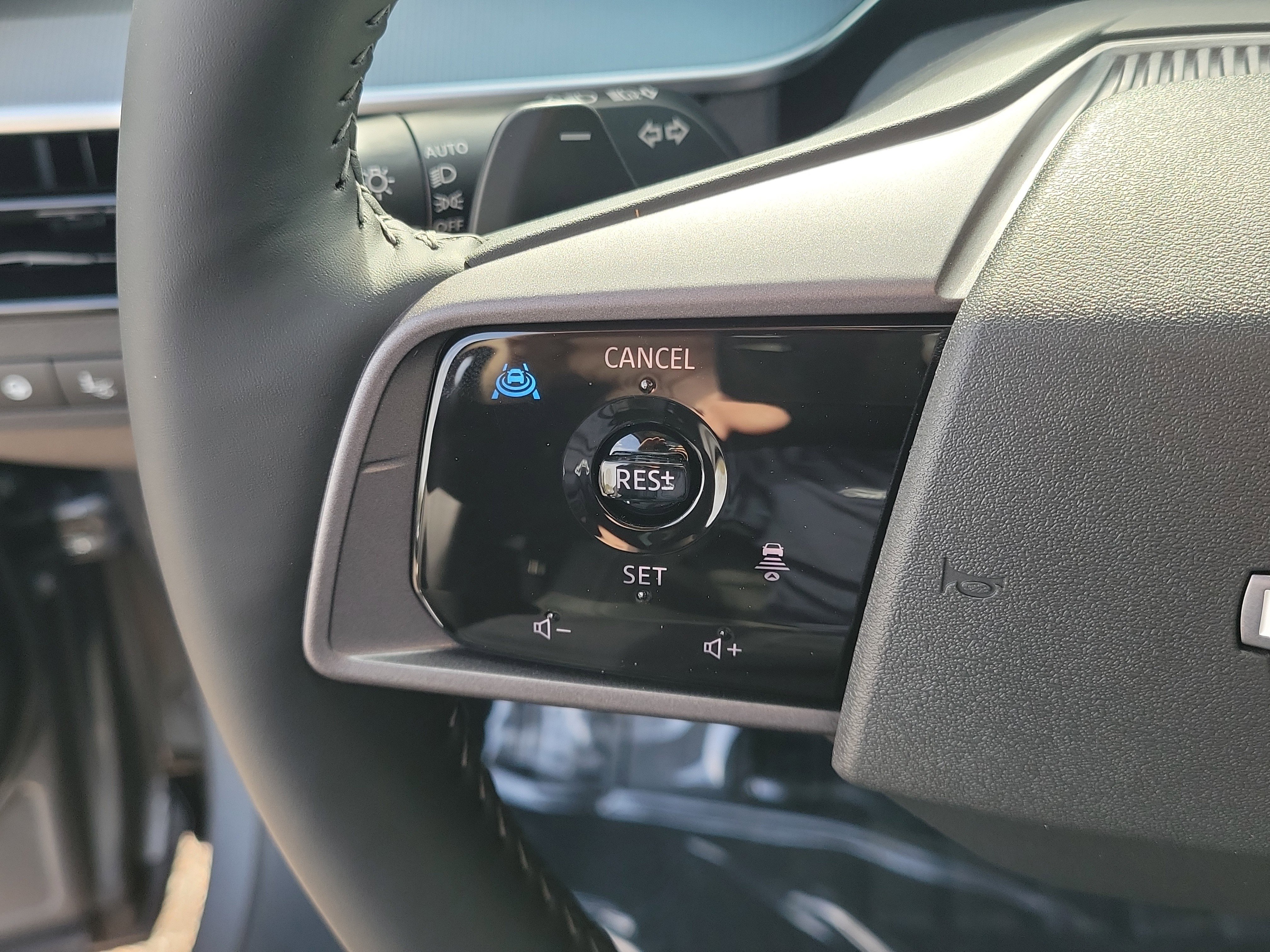 New 2026 Nissan Murano Platinum w/ Cargo Package AWD/4WD image 25