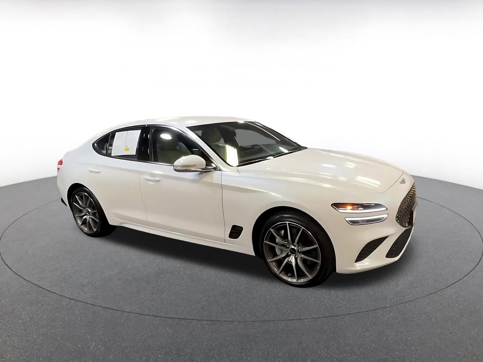 Used 2025 Genesis G70 2.5T video 2