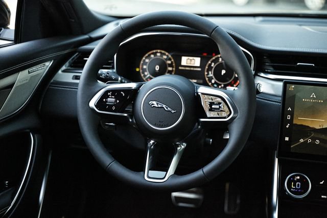 New 2024 Jaguar XF R-Dynamic SE AWD/4WD image 39